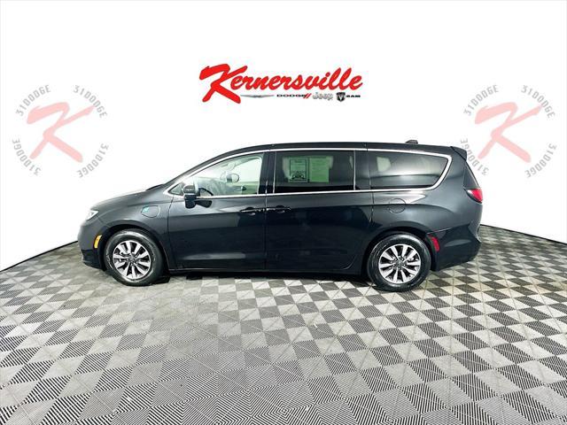 used 2023 Chrysler Pacifica Hybrid car, priced at $23,835