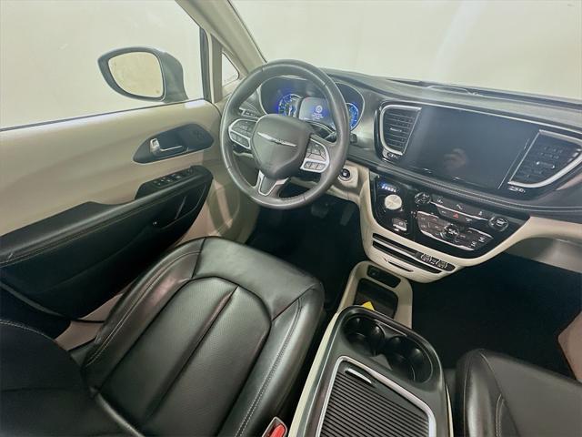 used 2023 Chrysler Pacifica Hybrid car, priced at $23,835