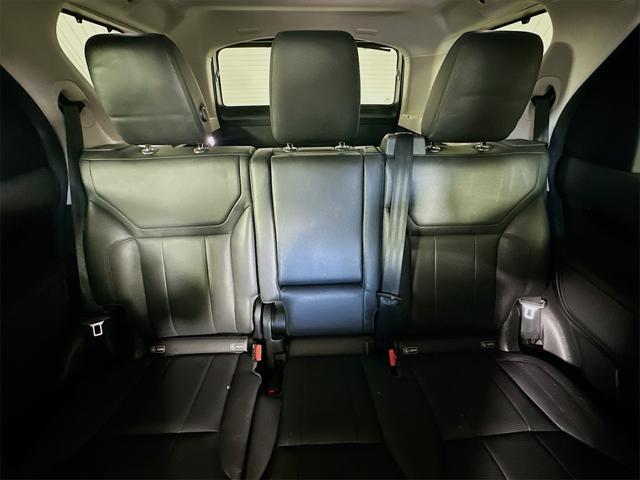 used 2020 Land Rover Discovery car, priced at $13,985