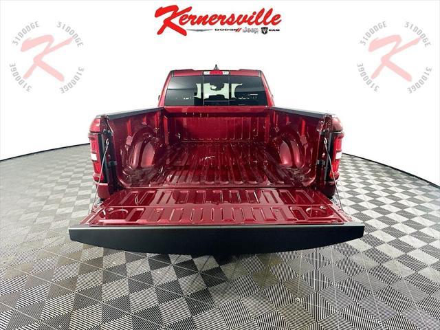 new 2025 Ram 1500 car, priced at $43,332