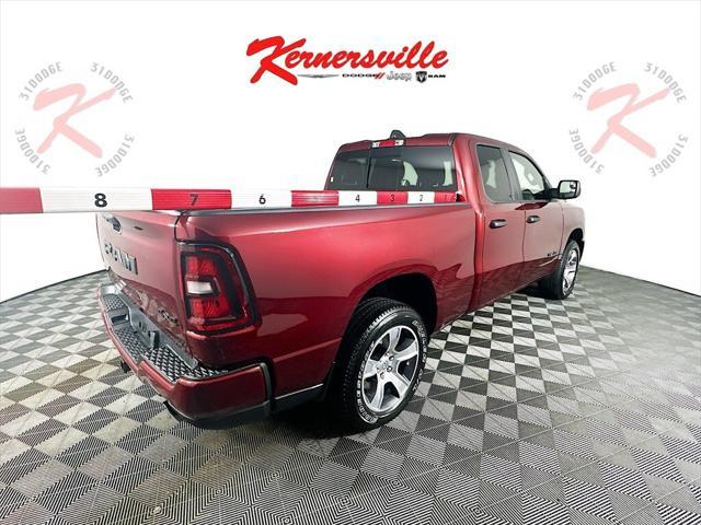 new 2025 Ram 1500 car, priced at $43,332