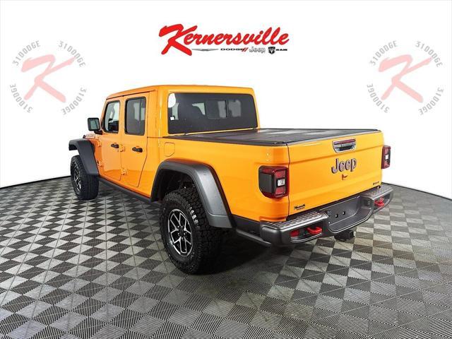 new 2025 Jeep Gladiator car, priced at $53,544