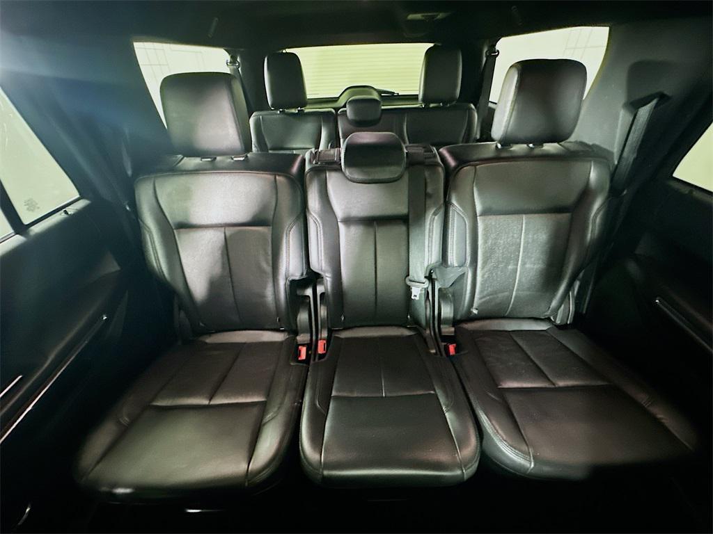 used 2020 Ford Expedition Max car, priced at $25,235