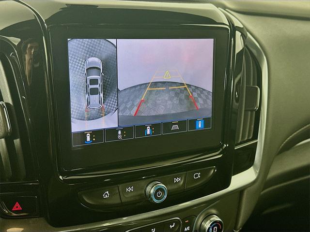 used 2022 Chevrolet Traverse car, priced at $25,585