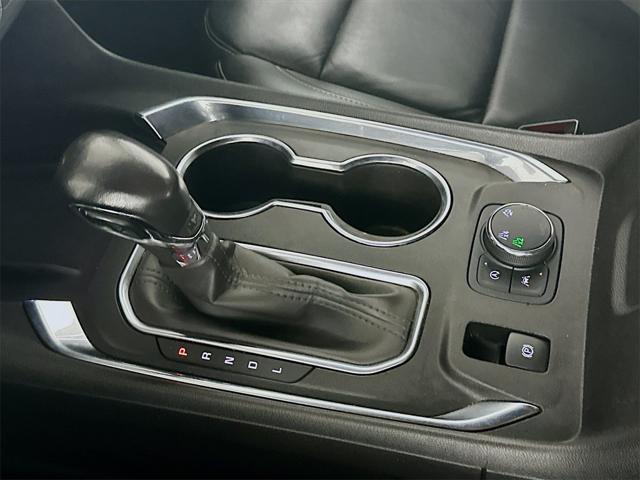 used 2022 Chevrolet Traverse car, priced at $25,585