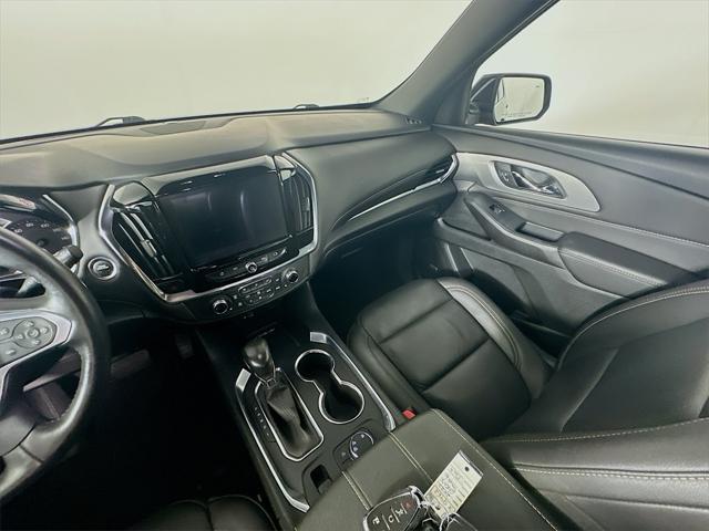 used 2022 Chevrolet Traverse car, priced at $25,585