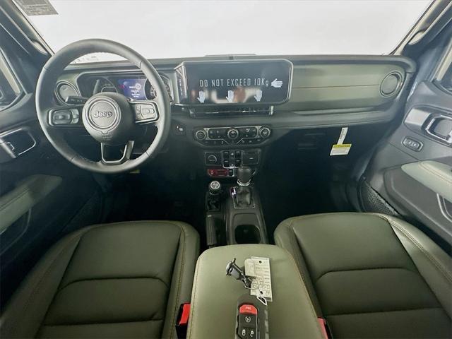 new 2025 Jeep Gladiator car, priced at $53,870