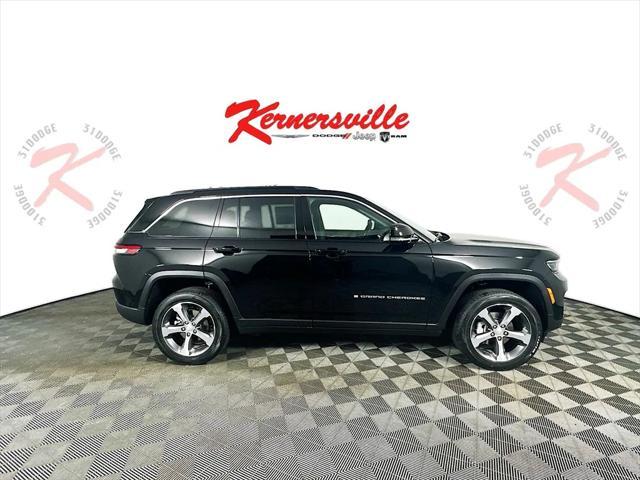 new 2025 Jeep Grand Cherokee car, priced at $45,779