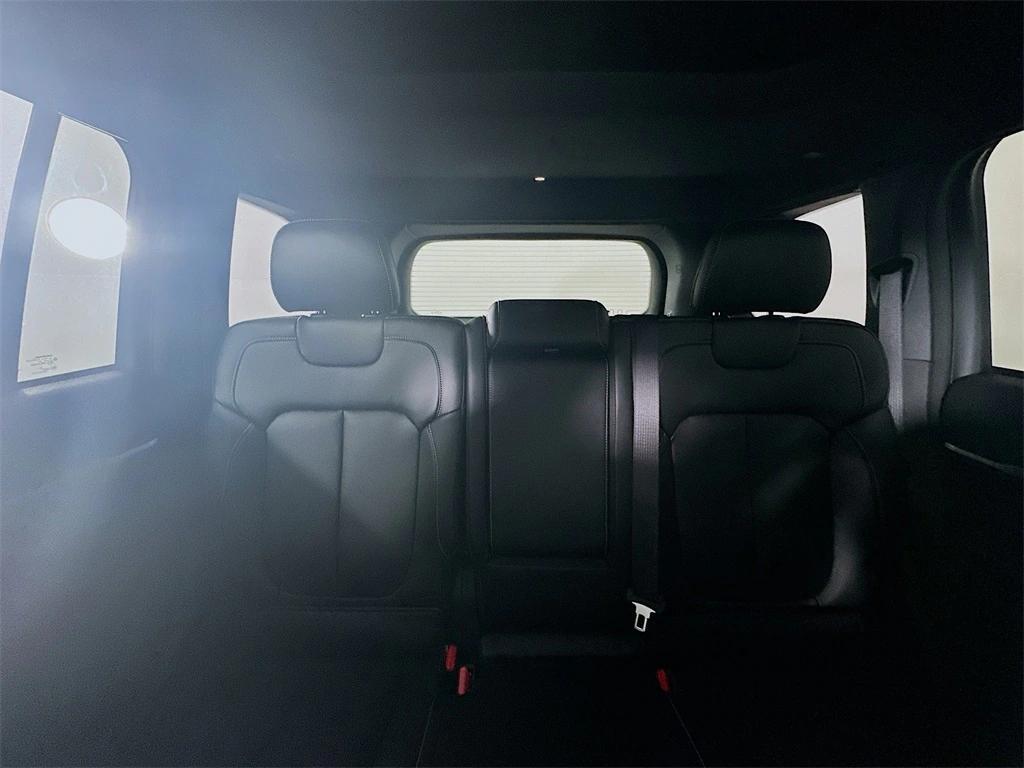 new 2025 Jeep Grand Cherokee car, priced at $45,810