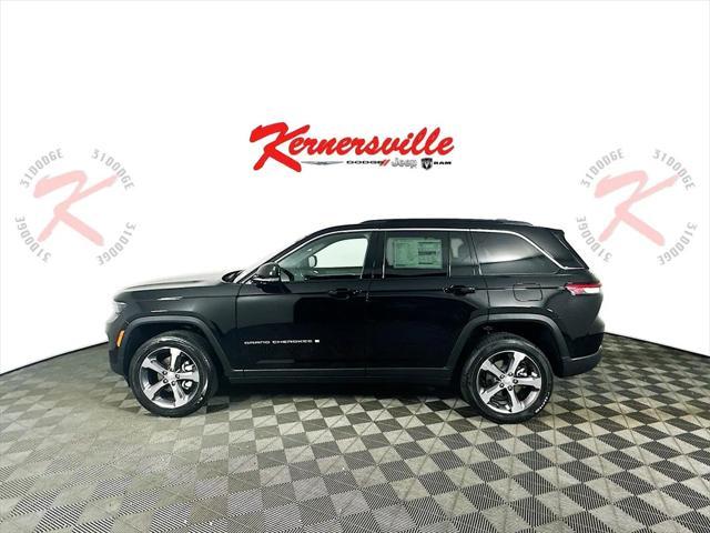 new 2025 Jeep Grand Cherokee car, priced at $45,779