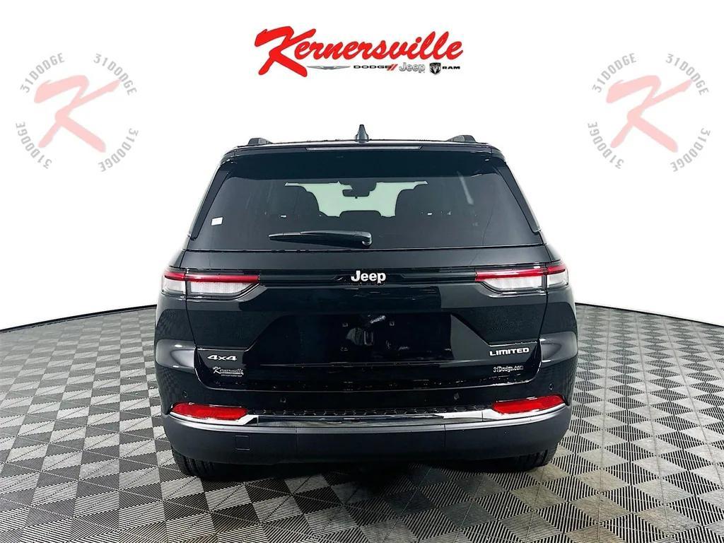 new 2025 Jeep Grand Cherokee car, priced at $45,810