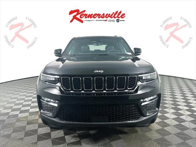new 2025 Jeep Grand Cherokee car, priced at $45,779