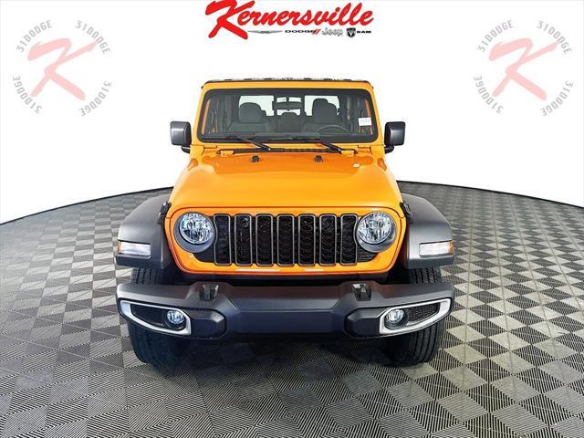 new 2025 Jeep Gladiator car, priced at $40,115
