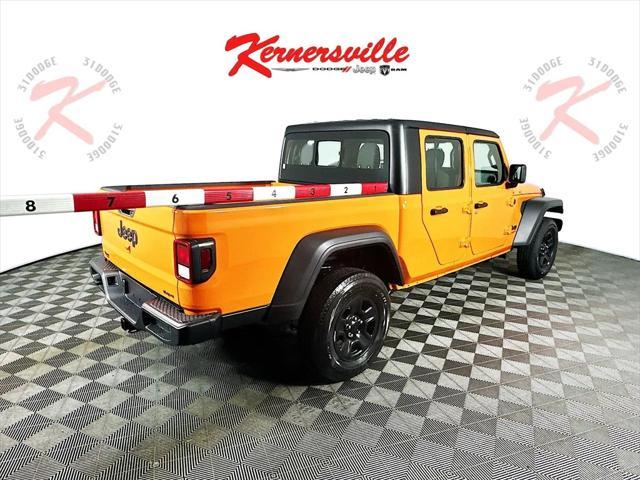 new 2025 Jeep Gladiator car, priced at $40,115