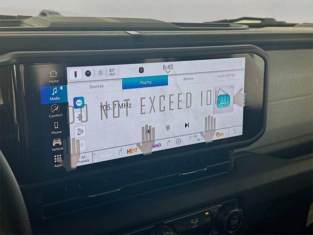 new 2025 Jeep Gladiator car, priced at $40,115