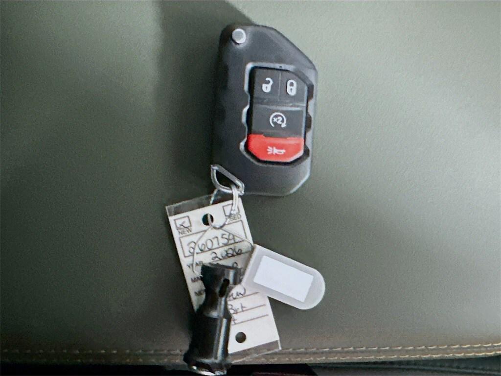 new 2026 Jeep Gladiator car, priced at $65,385