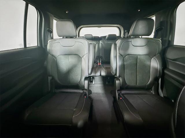 new 2025 Jeep Grand Cherokee L car, priced at $44,396