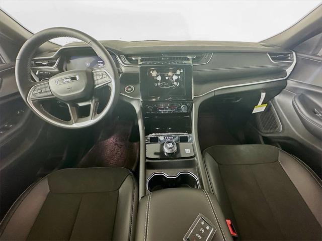 new 2025 Jeep Grand Cherokee L car, priced at $44,396