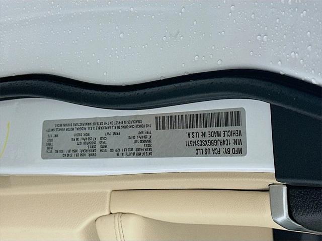 new 2025 Jeep Grand Cherokee car, priced at $43,653