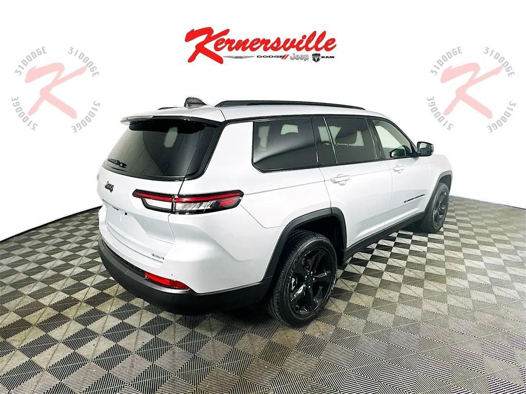 new 2025 Jeep Grand Cherokee L car, priced at $40,685