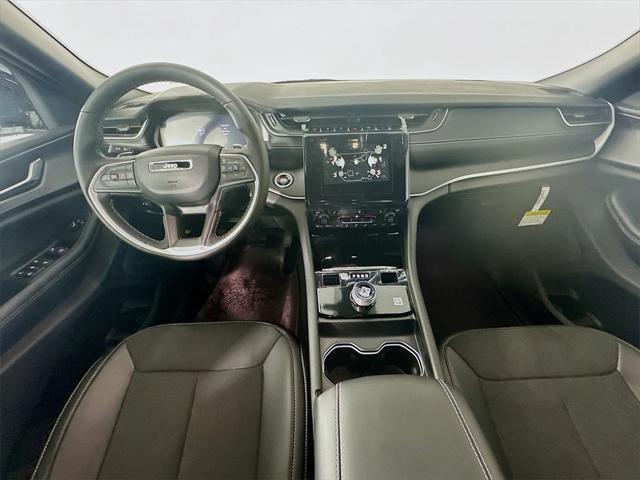 new 2025 Jeep Grand Cherokee L car, priced at $42,956