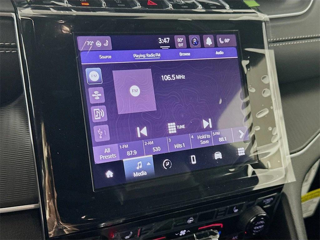 new 2025 Jeep Grand Cherokee car, priced at $41,273