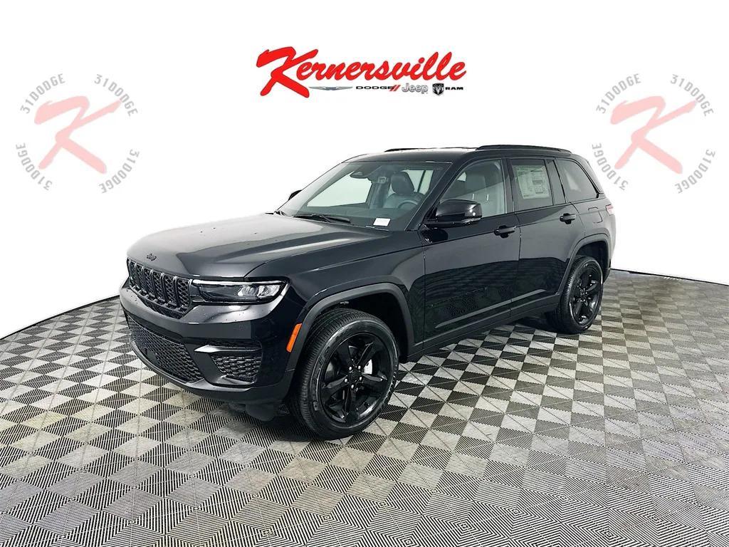new 2025 Jeep Grand Cherokee car, priced at $41,273