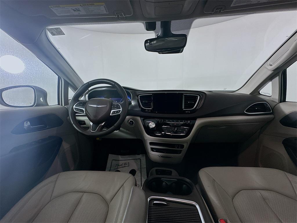 used 2017 Chrysler Pacifica car, priced at $14,385