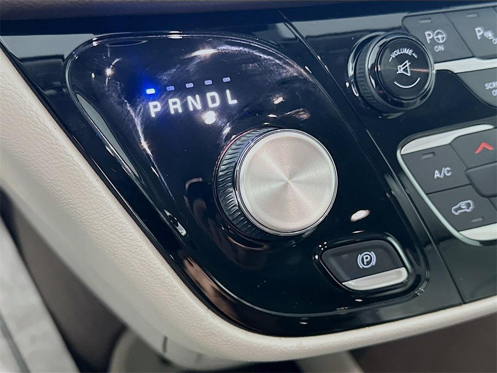 used 2017 Chrysler Pacifica car, priced at $14,385