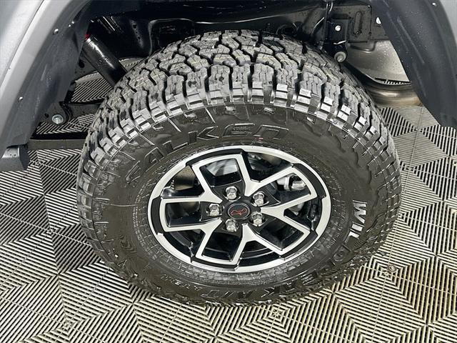 new 2025 Jeep Gladiator car, priced at $50,171
