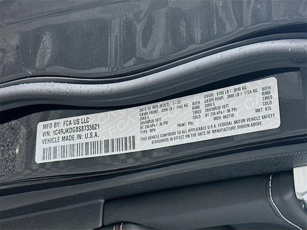 new 2025 Jeep Grand Cherokee L car, priced at $57,147