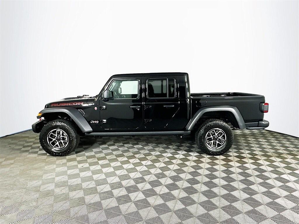 new 2025 Jeep Gladiator car, priced at $48,497
