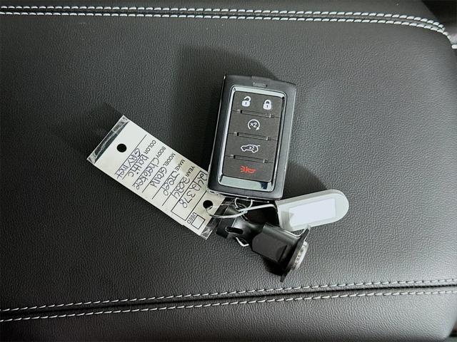 new 2024 Jeep Grand Cherokee car, priced at $39,585