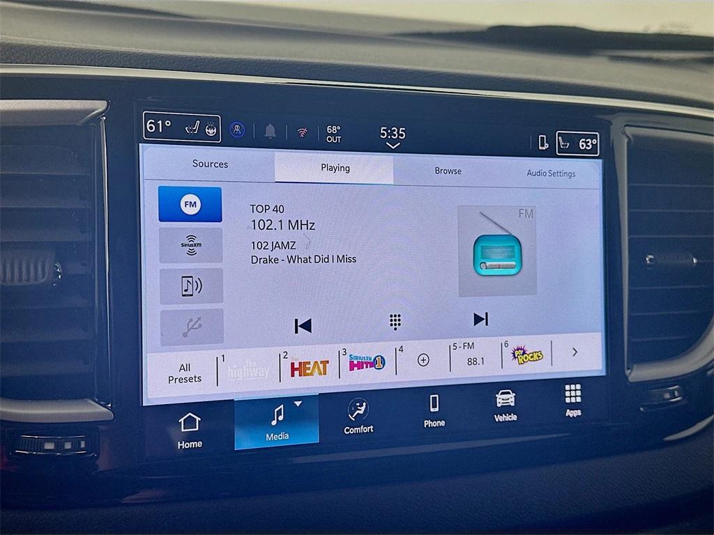 new 2026 Chrysler Voyager car, priced at $39,012