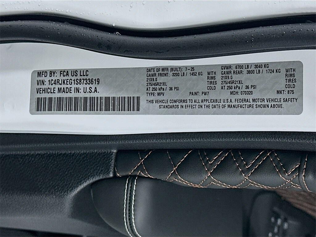 new 2025 Jeep Grand Cherokee L car, priced at $57,891