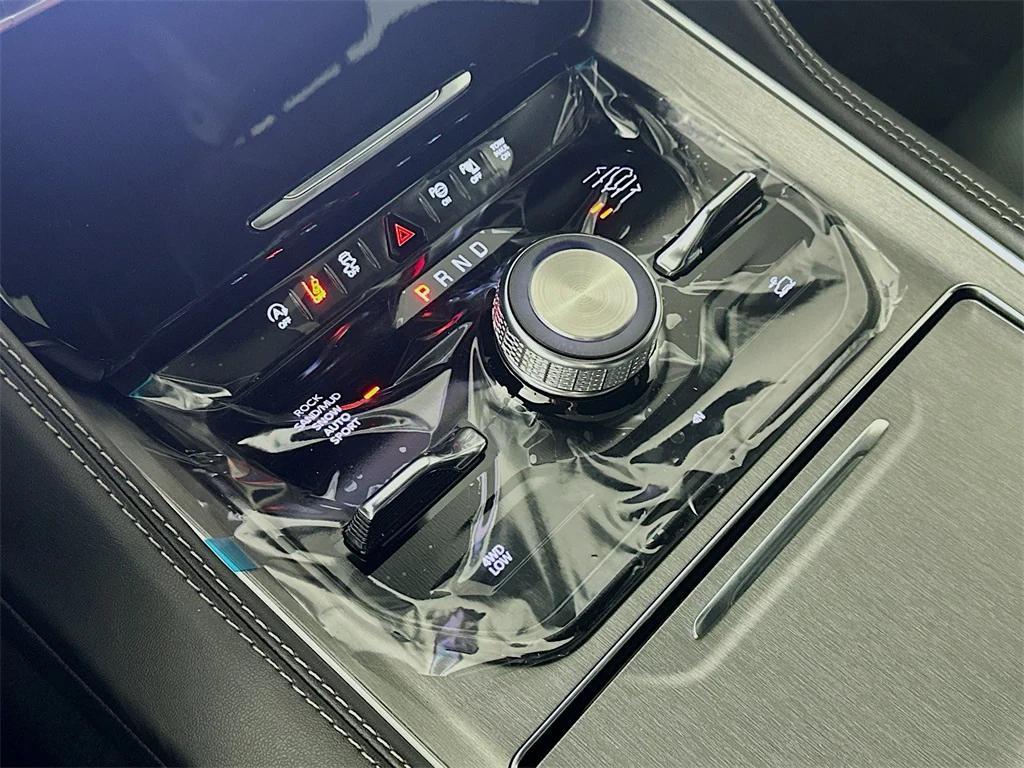 new 2025 Jeep Wagoneer car, priced at $69,626