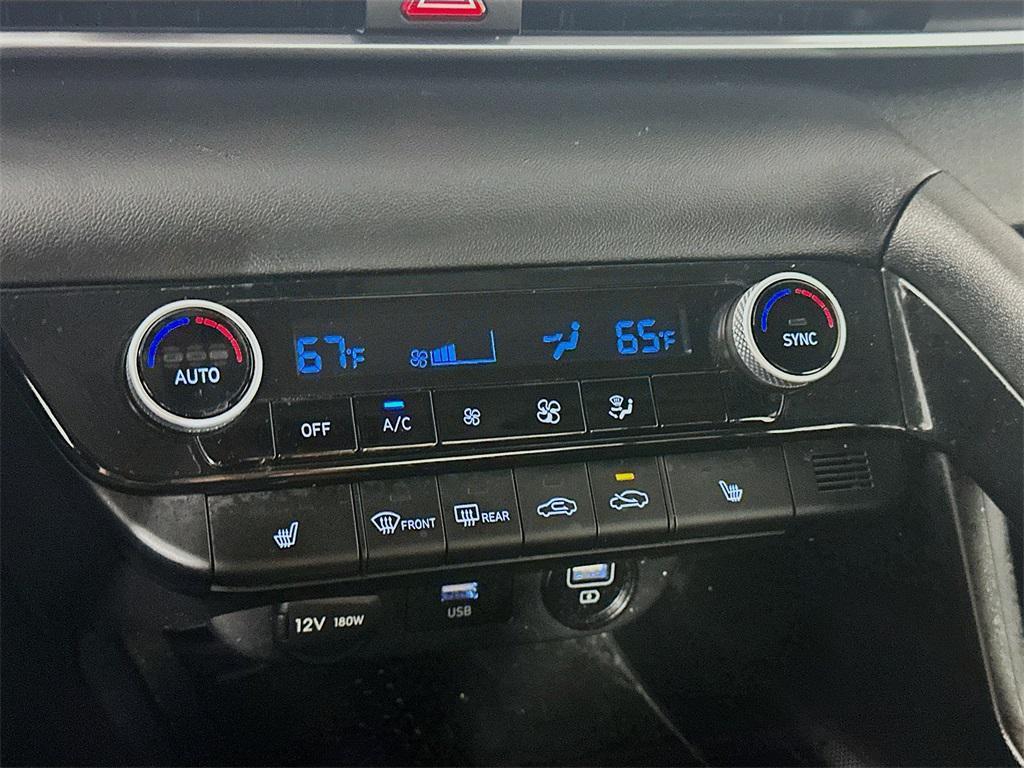 used 2022 Hyundai Elantra car, priced at $13,835