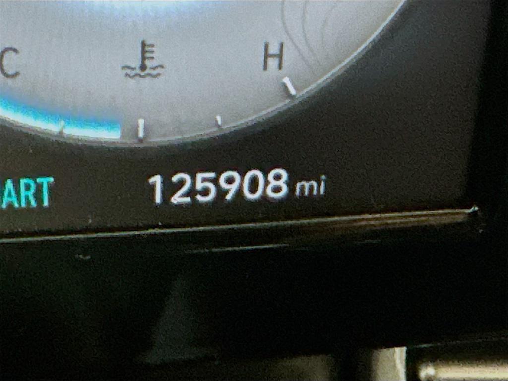 used 2022 Hyundai Elantra car, priced at $13,835