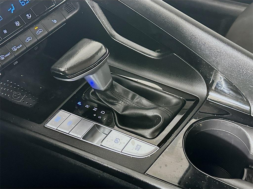 used 2022 Hyundai Elantra car, priced at $13,835