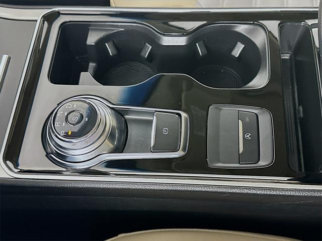 used 2020 Ford Edge car, priced at $17,335