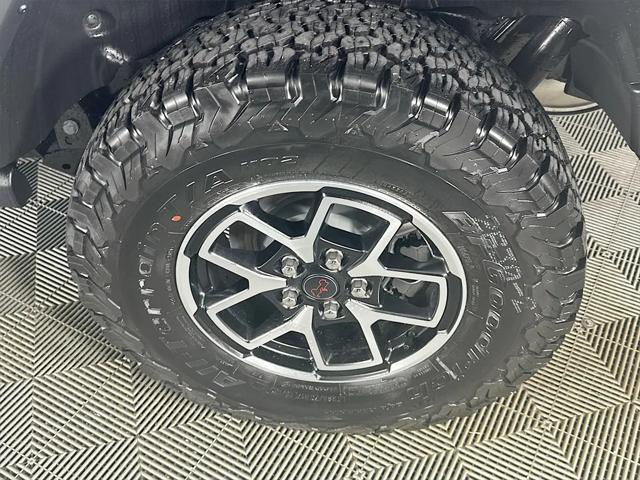 new 2025 Jeep Wrangler car, priced at $53,549