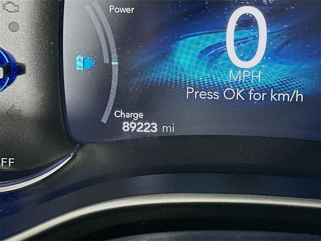 used 2022 Chrysler Pacifica Hybrid car, priced at $20,235