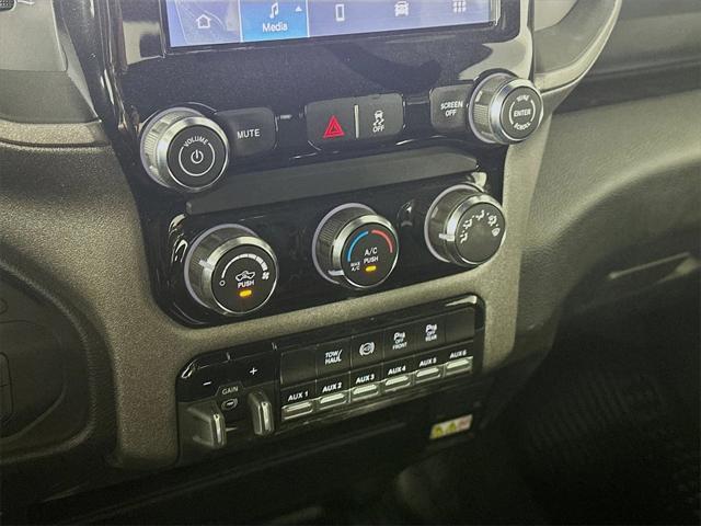 new 2025 Ram 2500 car, priced at $62,160