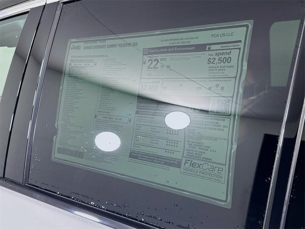 new 2025 Jeep Grand Cherokee car, priced at $67,900