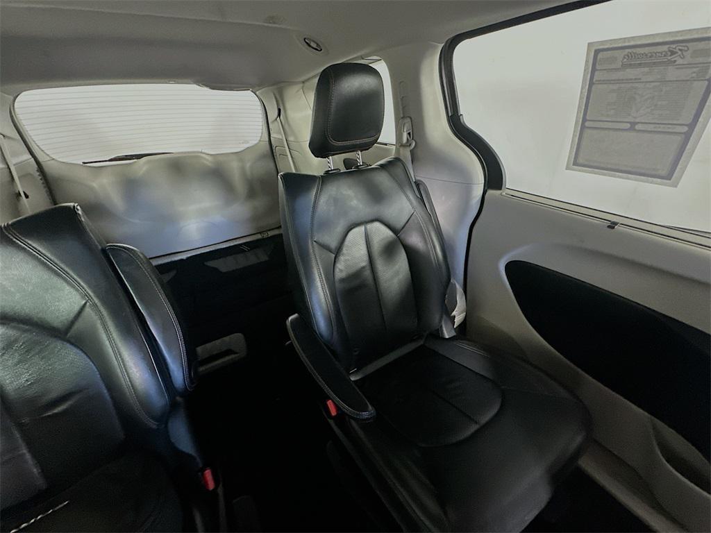 used 2018 Chrysler Pacifica Hybrid car, priced at $17,685
