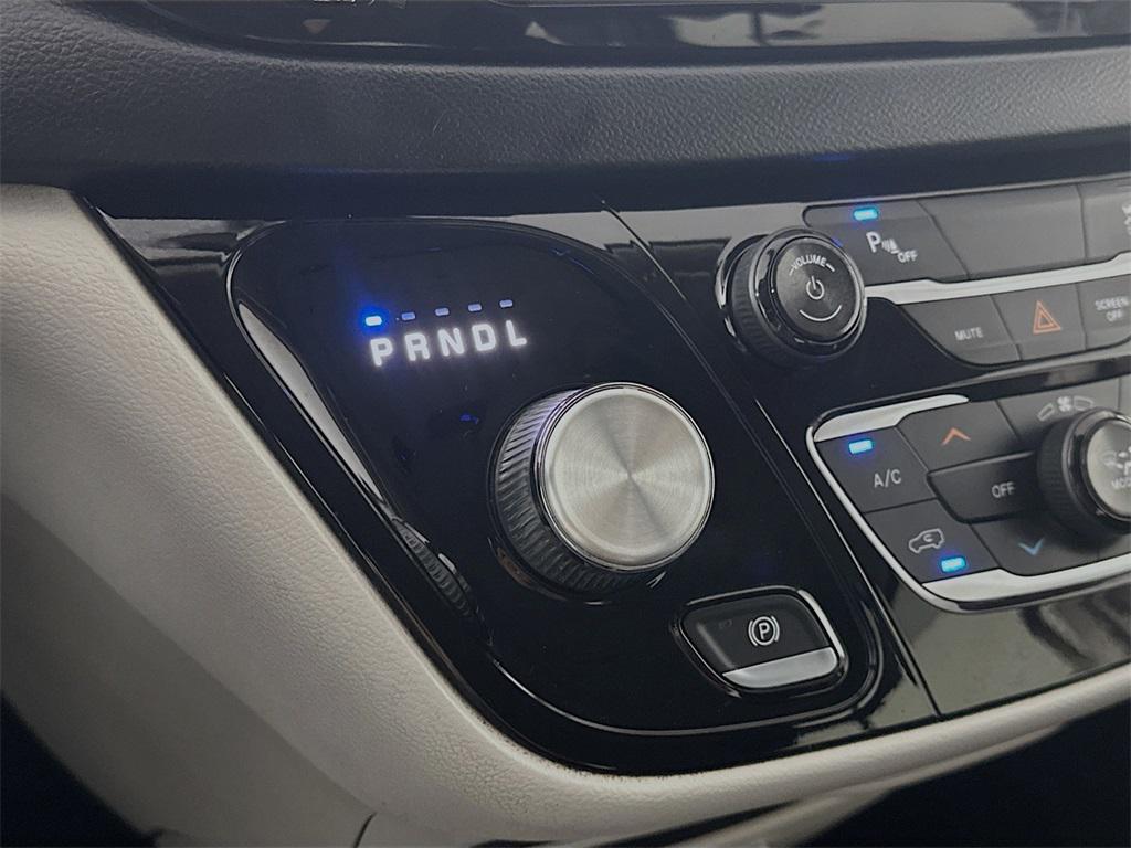 used 2018 Chrysler Pacifica Hybrid car, priced at $17,685