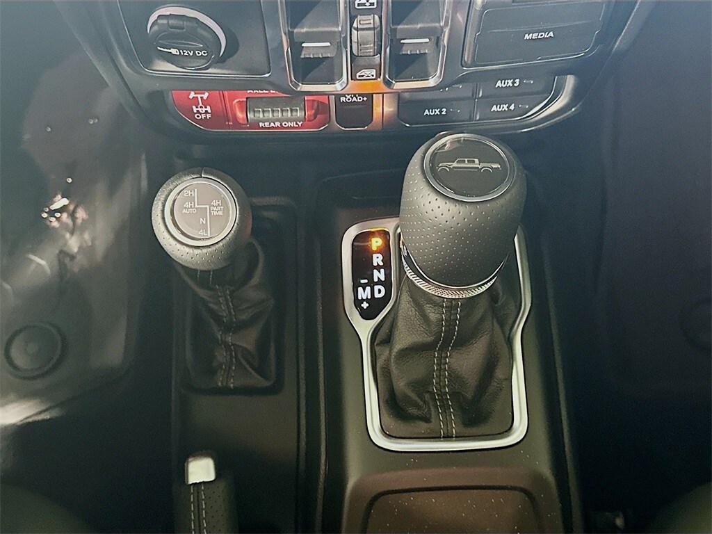 new 2026 Jeep Gladiator car, priced at $65,980