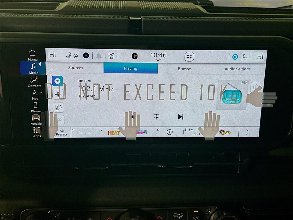 new 2026 Jeep Gladiator car, priced at $65,980