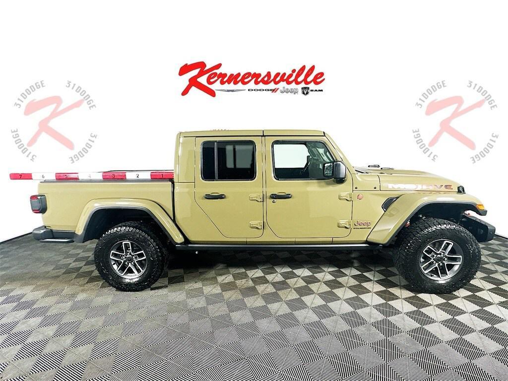 new 2026 Jeep Gladiator car, priced at $65,980
