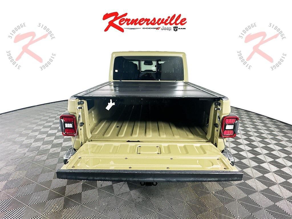 new 2026 Jeep Gladiator car, priced at $65,980